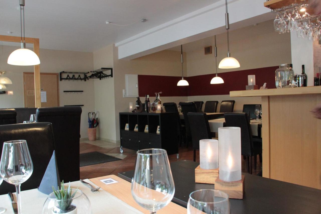 Hotel Restaurant Fischbeck'S Großenkneten Esterno foto